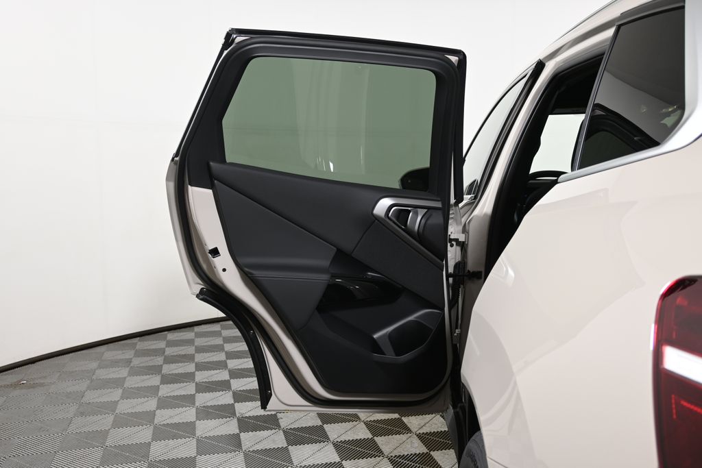 Thumbnail: 2026 BMW X3 - 31