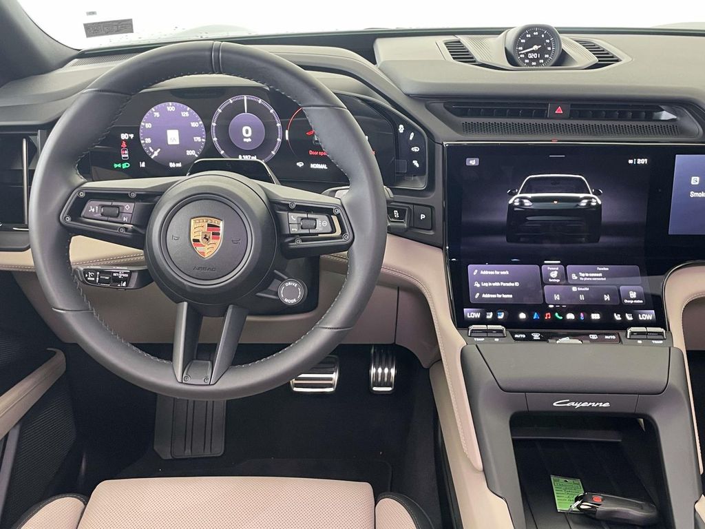 2026 Porsche Cayenne Base Green at Audi Porsche Sewickley