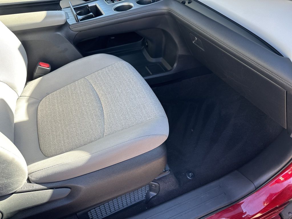 Used Car 2025 Toyota Sienna  Le For Sale Under $40,000 In Austin, Texas