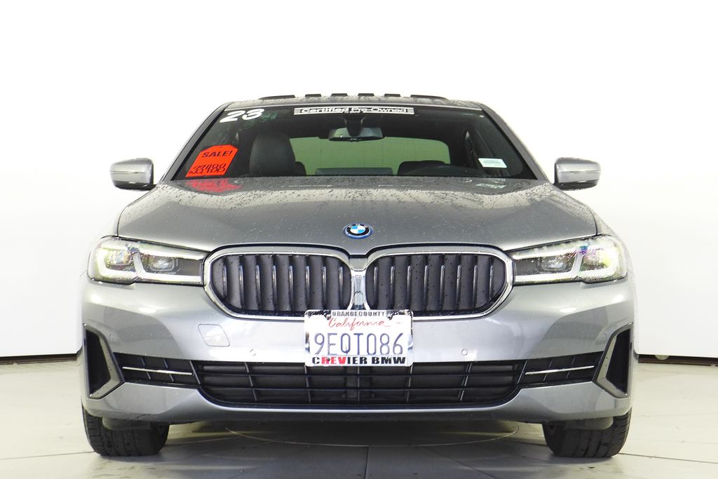 Thumbnail: 2023 BMW 5 Series - 3