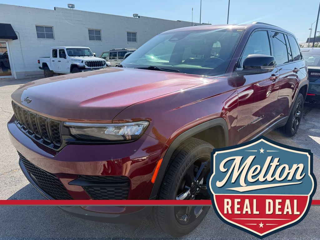 Velvet Red Pearlcoat 2025 Jeep Grand Cherokee SUV / Crossover Four-Wheel Drive 8-Speed Automatic
