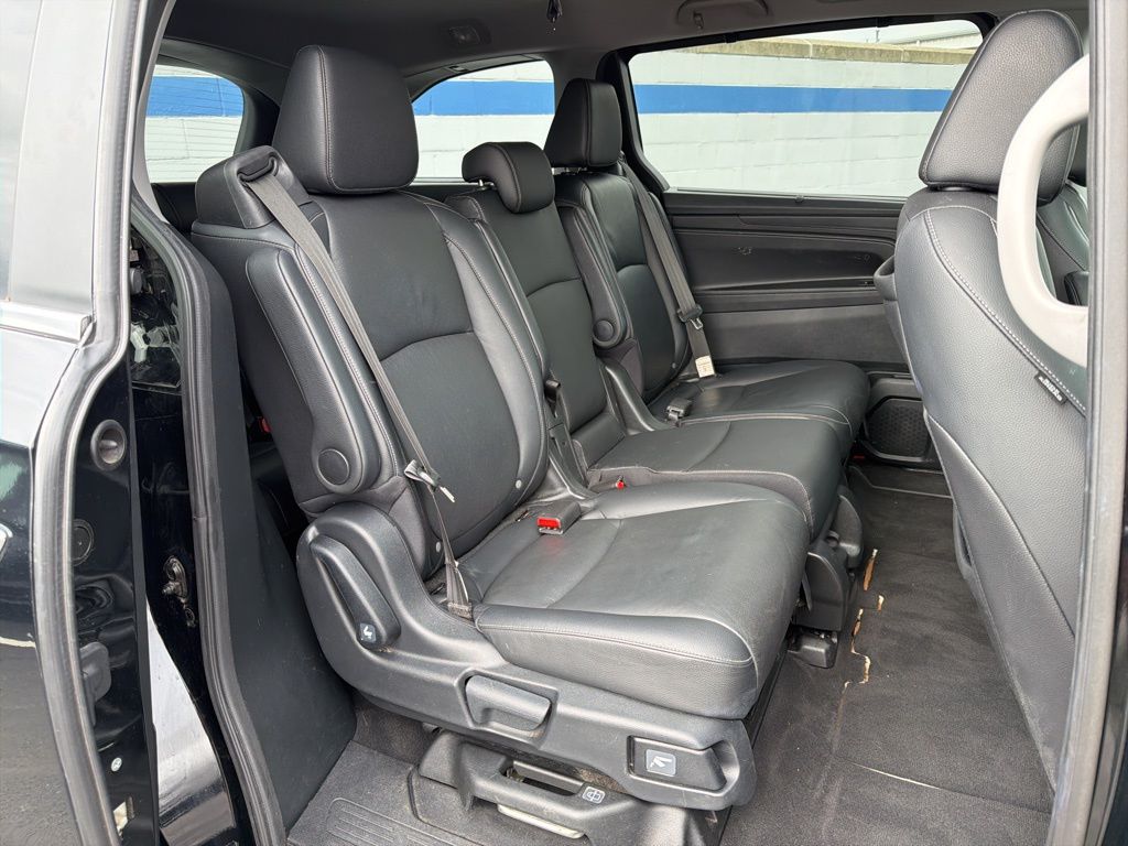 Thumbnail: 2023 Honda Odyssey - 24