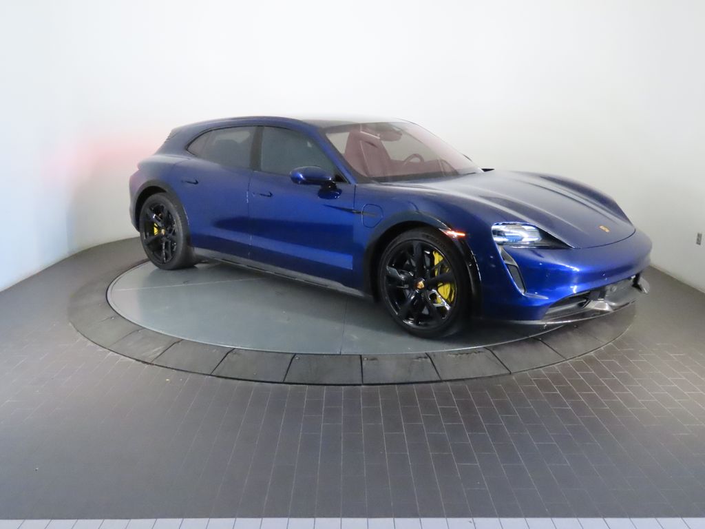 Thumbnail: 2023 Porsche Taycan - 9