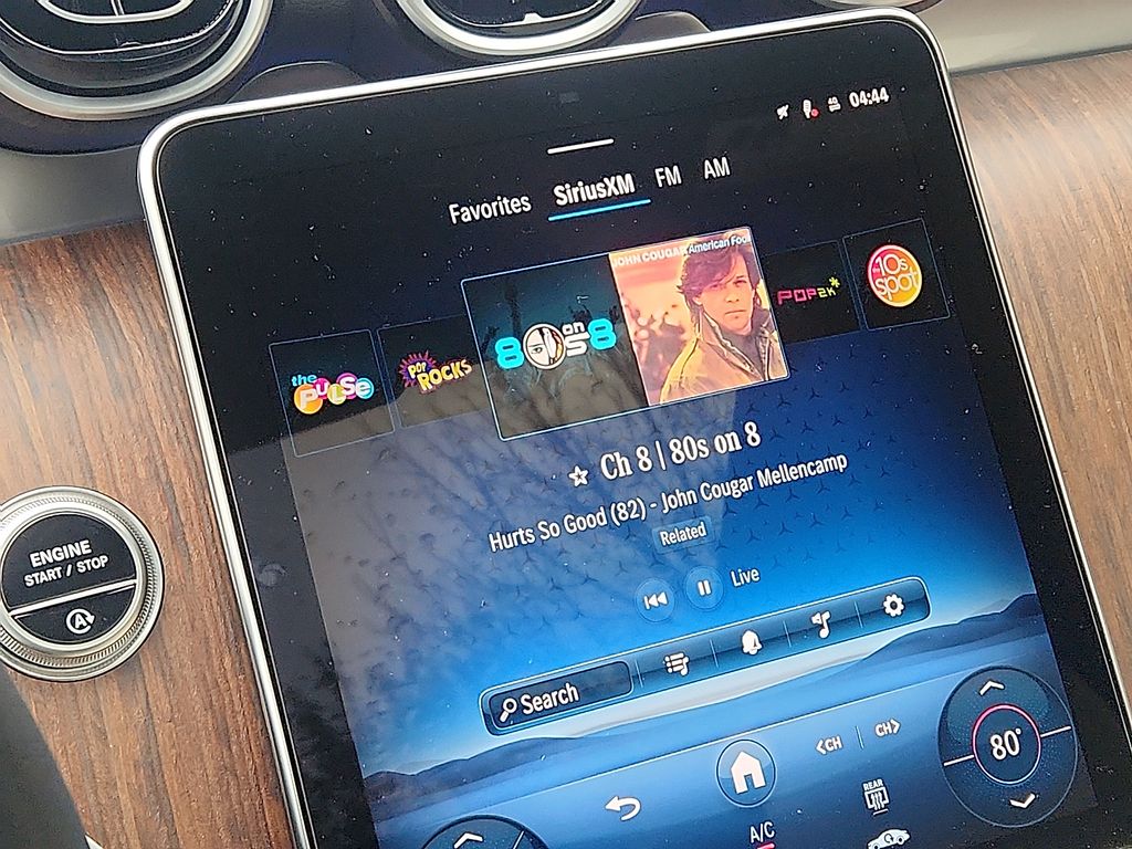 Thumbnail: 2025 Mercedes-Benz GLC - 17