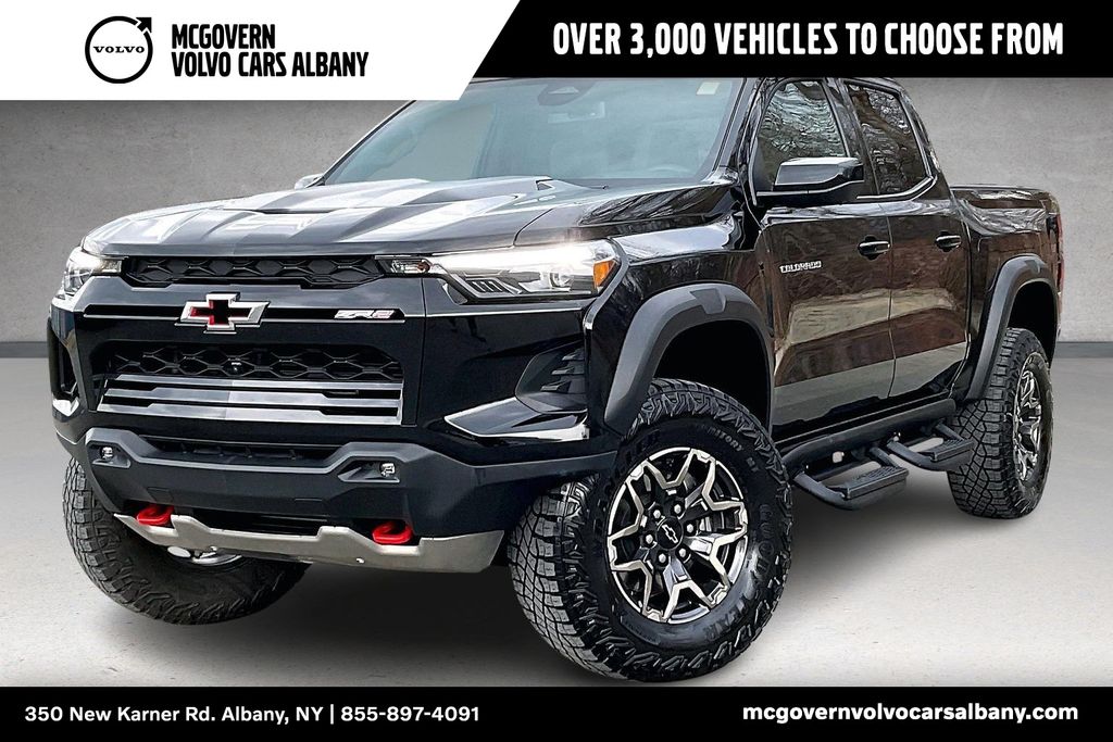 Black 2024 Chevrolet Colorado ZR2 Crew Cab 4WD Pickup Truck Four-Wheel Drive 8-Speed Automatic