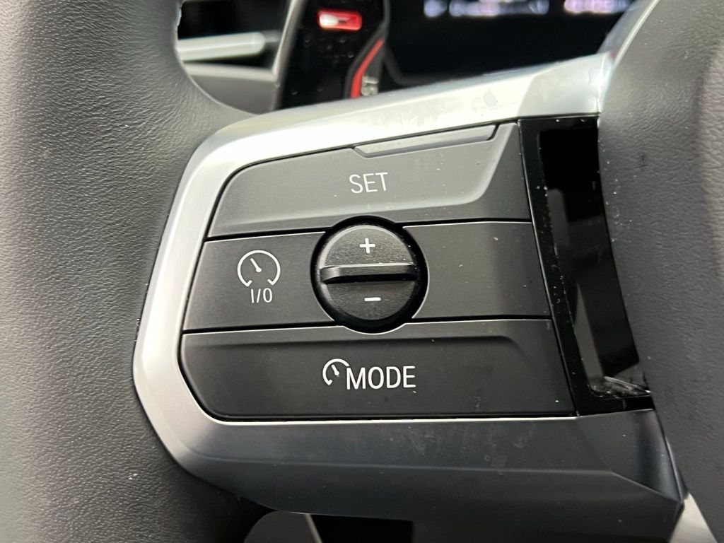 Thumbnail: 2025 BMW X1 - 17