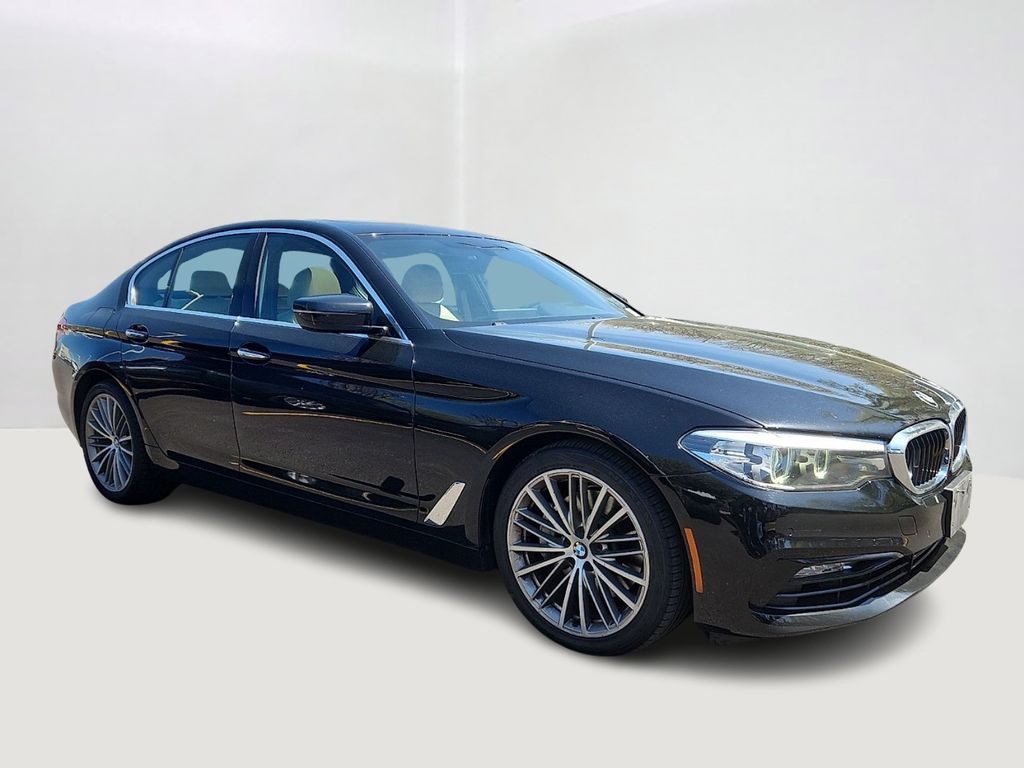 Thumbnail: 2017 BMW 5 Series - 3