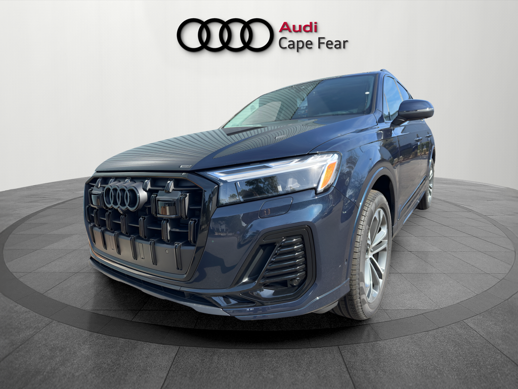 2026 Audi Q7 45 Premium