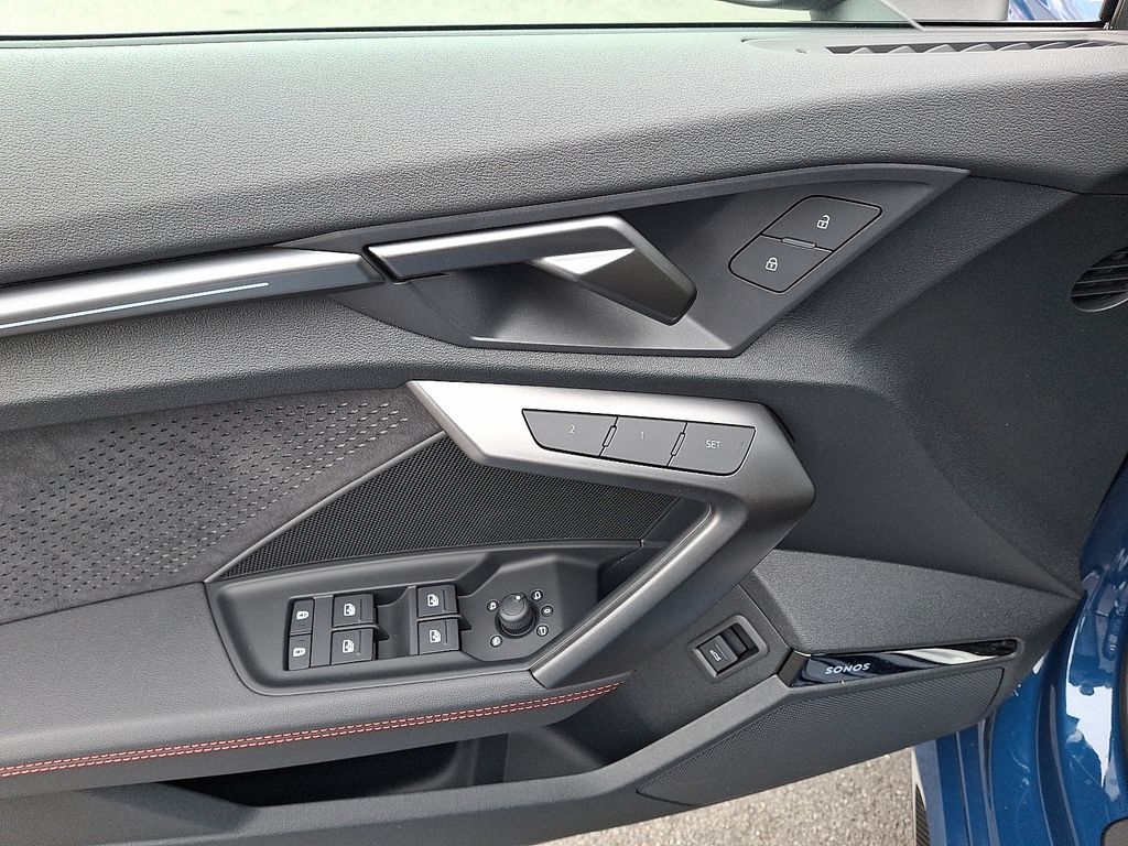 Thumbnail: 2026 Audi RS 3 - 9