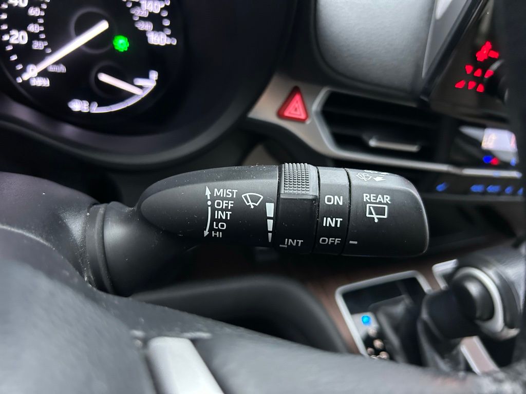 Thumbnail: 2021 Toyota Sienna - 23