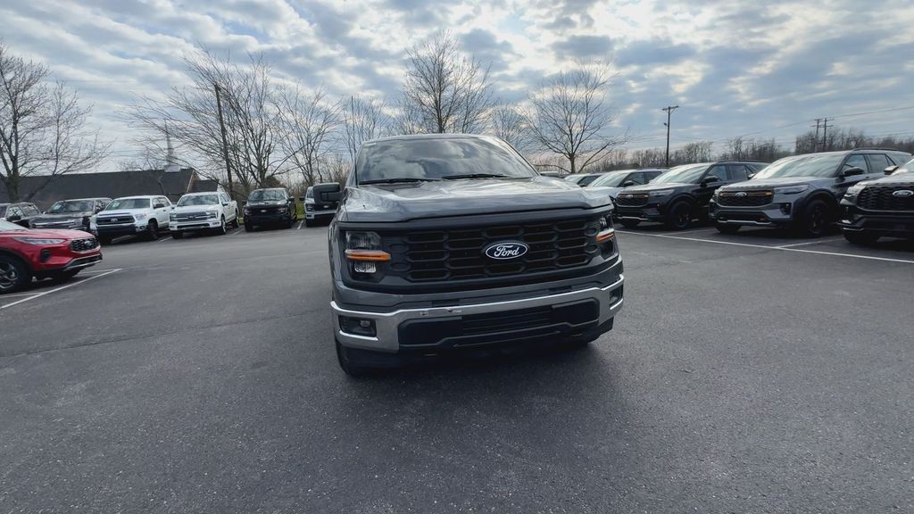 View vehicle photo 3