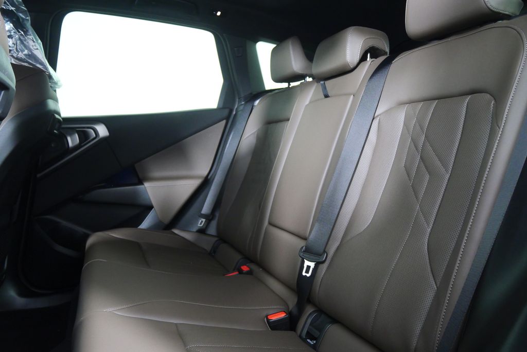 Thumbnail: 2026 BMW X3 - 16