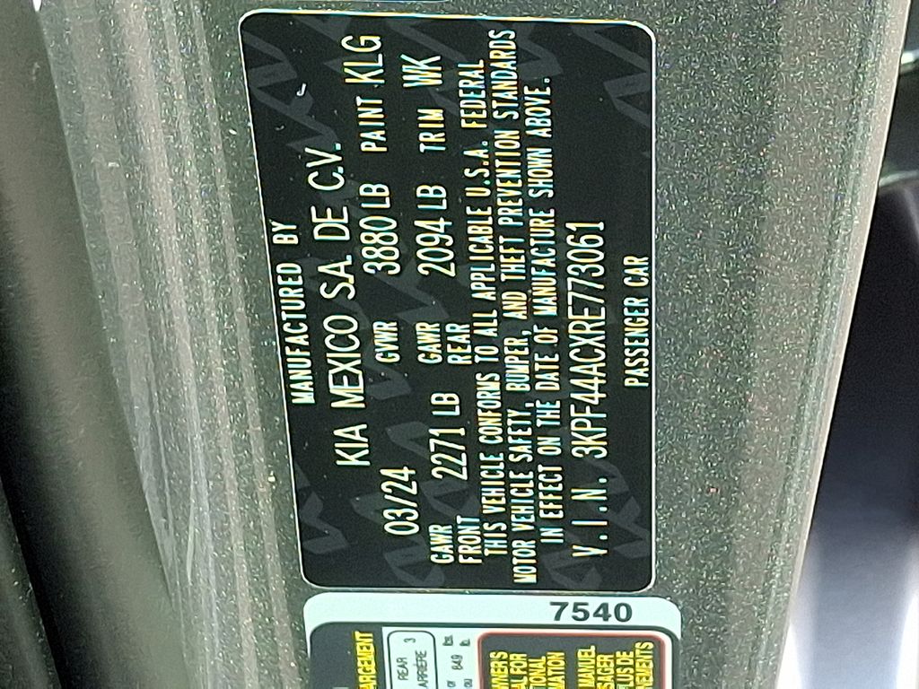 Thumbnail: 2024 Kia Forte - 28