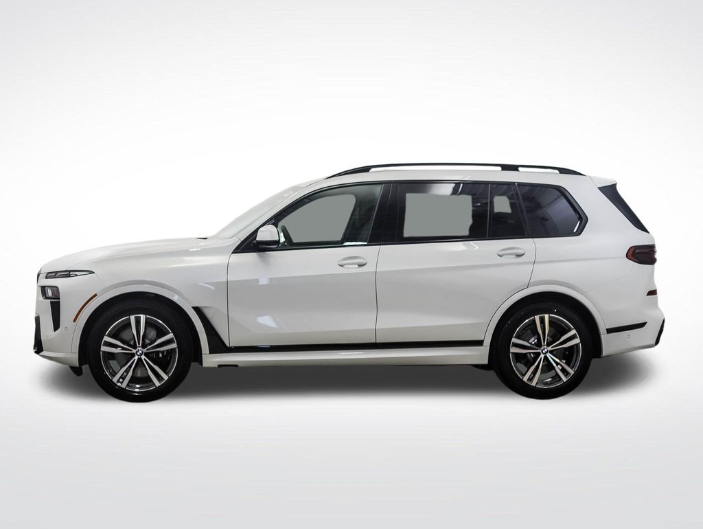 Thumbnail: 2027 BMW X7 - 2