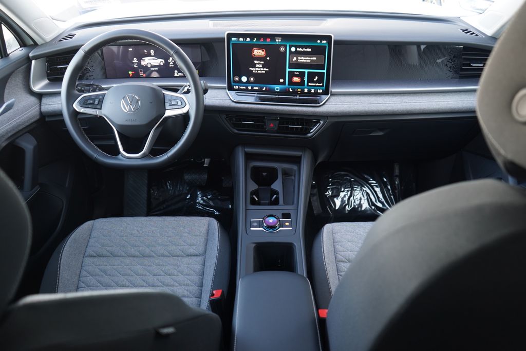 Thumbnail: 2026 Volkswagen Tiguan - 8