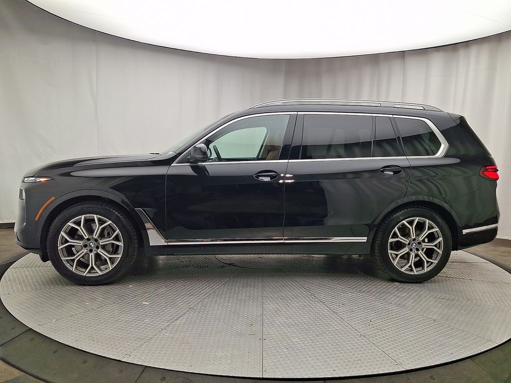 Thumbnail: 2024 BMW X7 - 7
