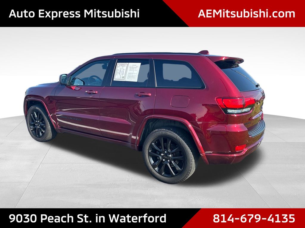 2021 Jeep Grand Cherokee Laredo X - 4