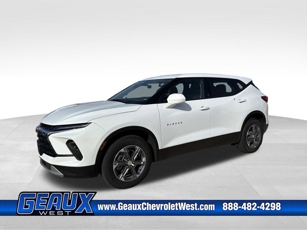Summit White 2025 Chevrolet Blazer SUV / Crossover  9-Speed Automatic Overdrive