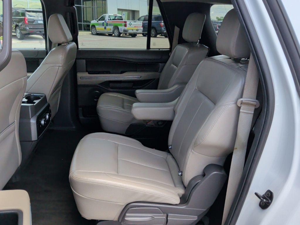 2021 Ford Expedition Max XLT White at Toyota of Victoria