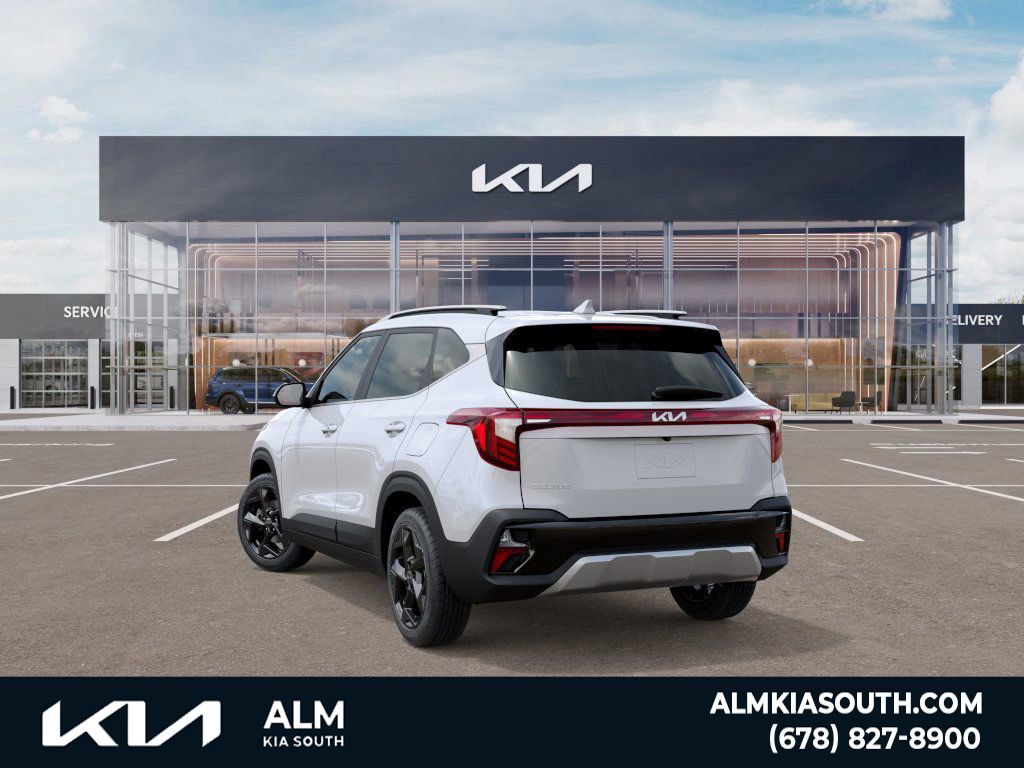 2026 Kia Seltos EX photo 3