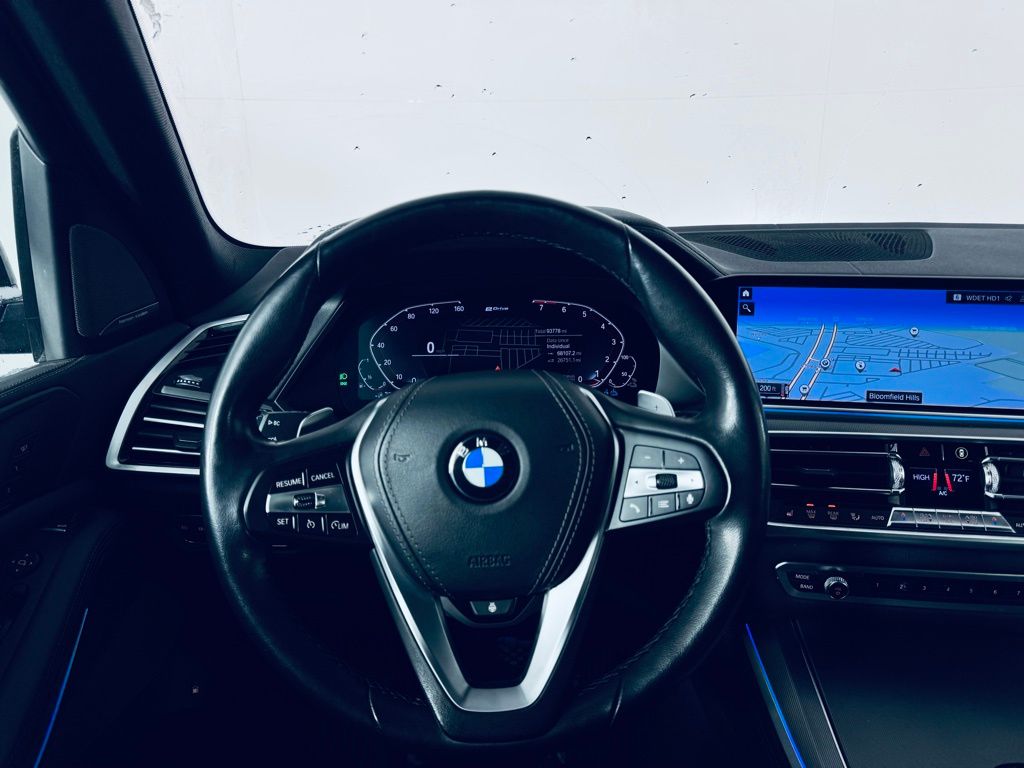 Thumbnail: 2021 BMW X5 - 13