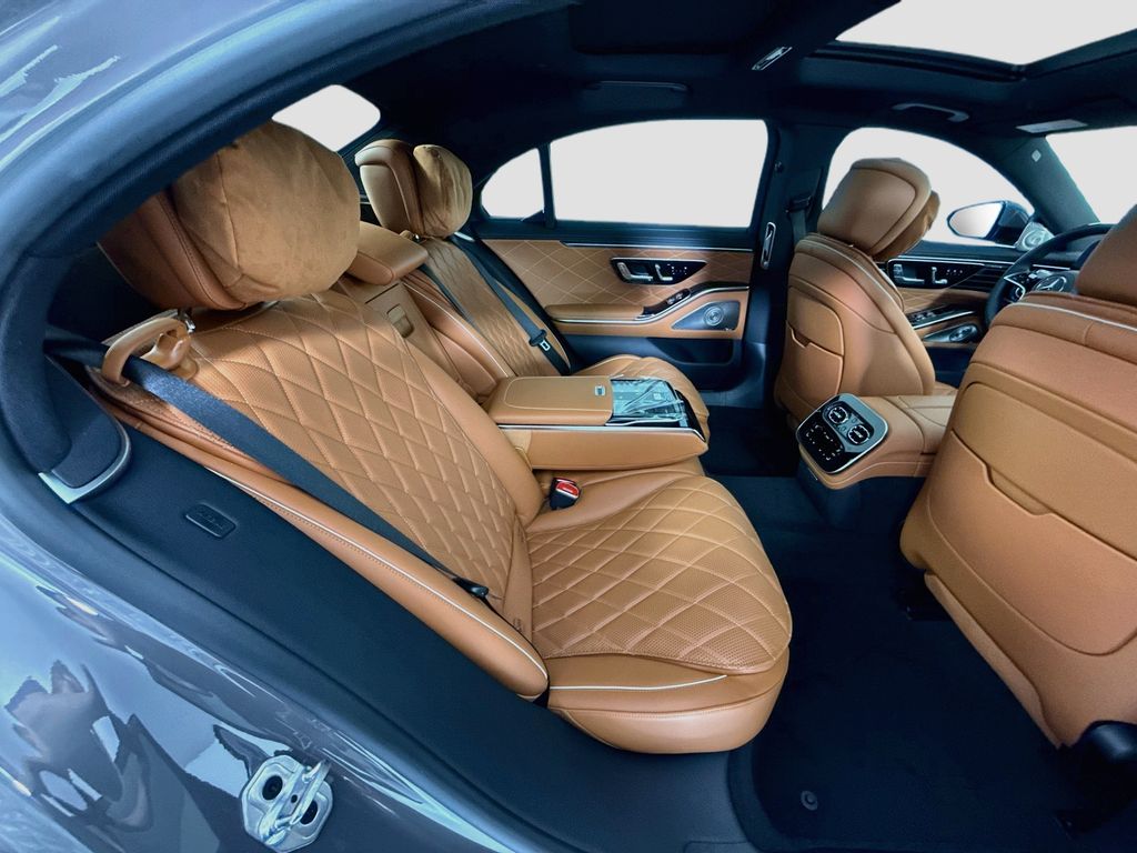 Thumbnail: 2027 Mercedes-Benz S-Class - 23
