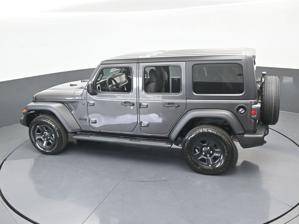 New 2026 Granite Crystal Metallic Clearcoat Jeep Sport image 41