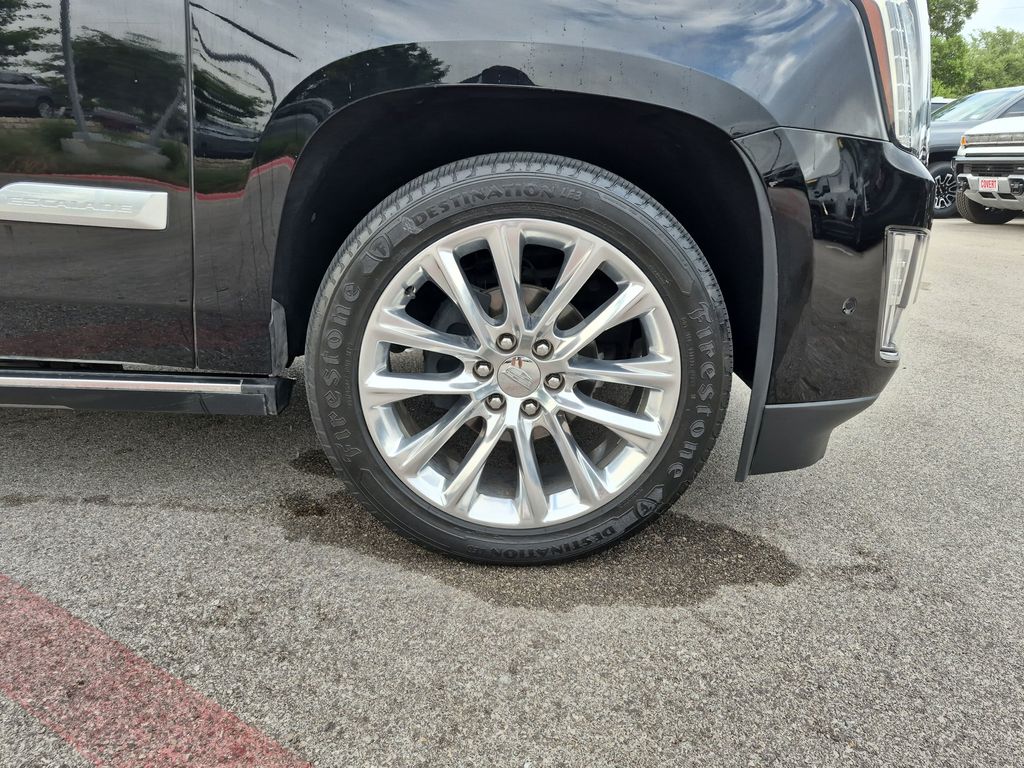 Used Car 2020 Cadillac Escalade  Premium Luxury For Sale Under $35,000 In Austin, Texas