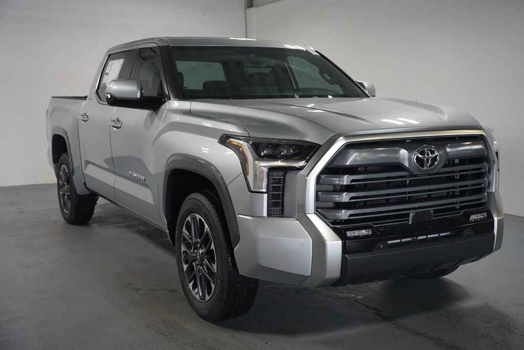 Thumbnail: 2026 Toyota Tundra - 3