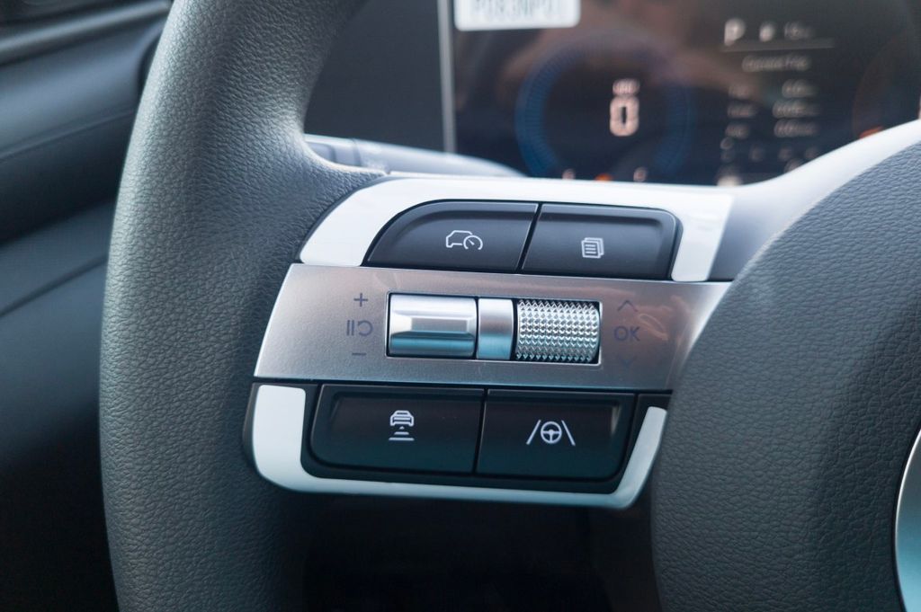 New 2026 Gray Hyundai SE image 25