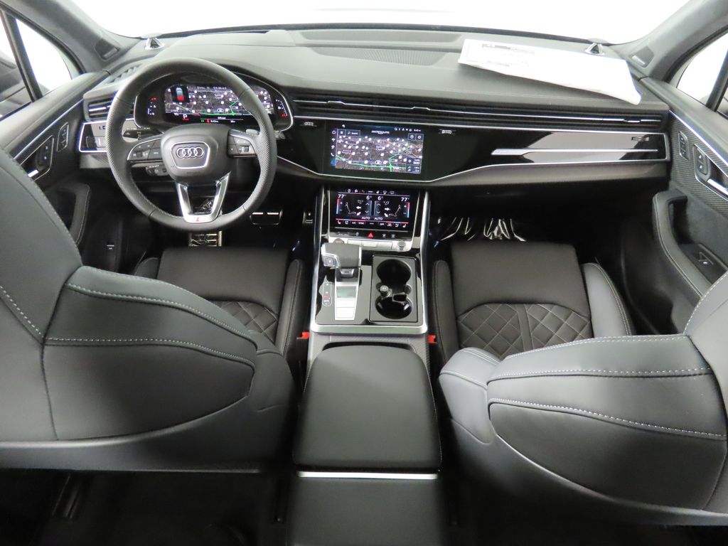 Thumbnail: 2026 Audi SQ7 - 9