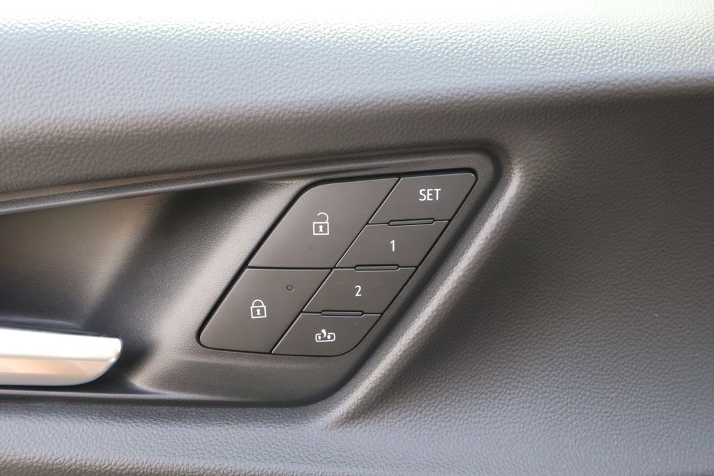 Thumbnail: 2026 Chevrolet Equinox - 19