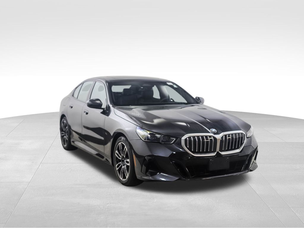 Thumbnail: 2026 BMW 5 Series - 7