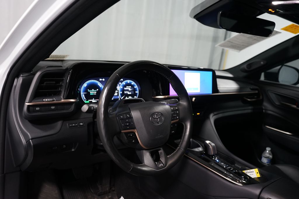 Thumbnail: 2024 Toyota Crown - 7