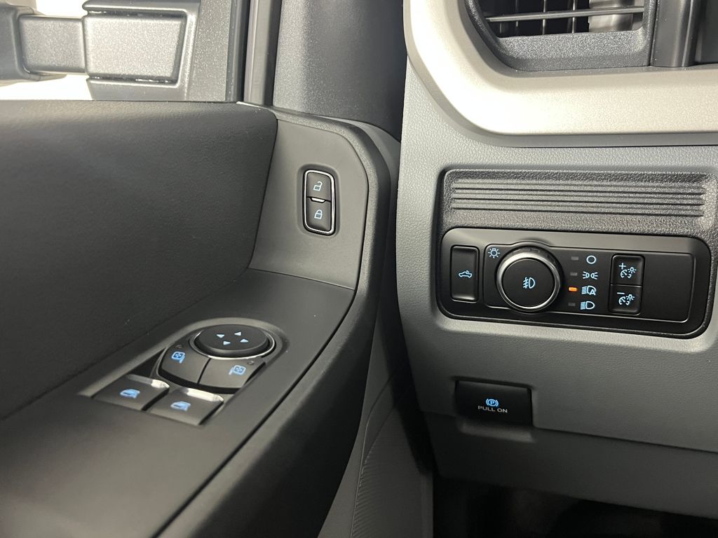 2026 Ford F-250 Regular Cab 4WD Service Truck for sale #9F0492 - photo 15