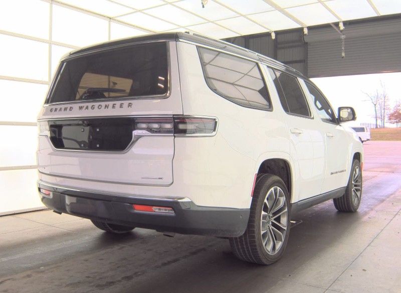 2022 Jeep Grand Wagoneer