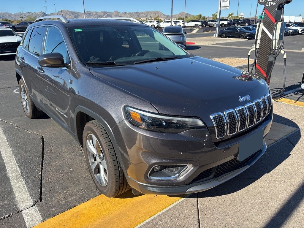 Thumbnail: 2019 Jeep Cherokee - 3