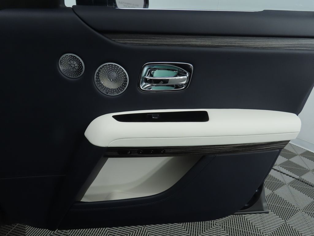 Thumbnail: 2026 Rolls-Royce Ghost - 26