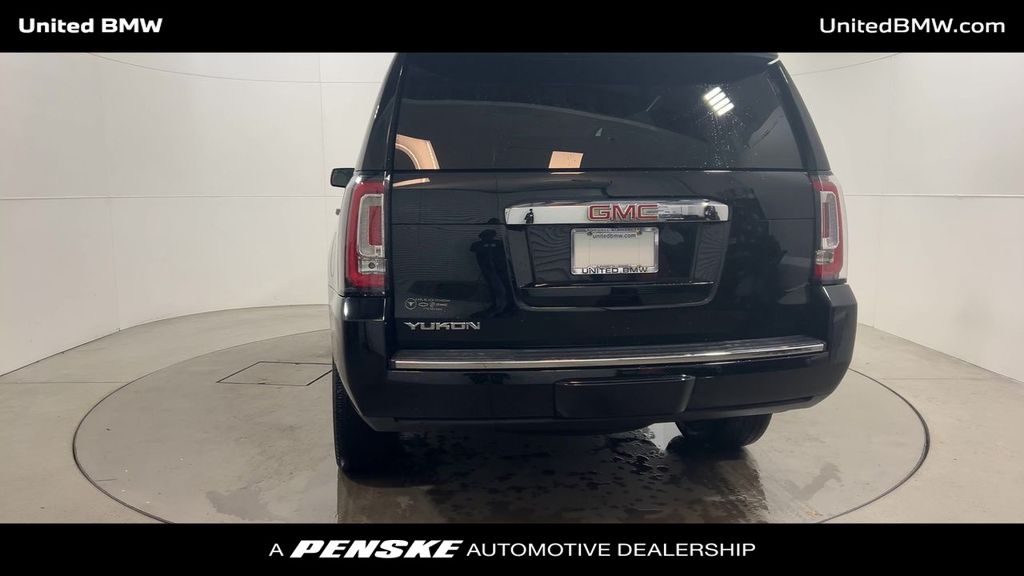 2016 GMC Yukon Denali 7