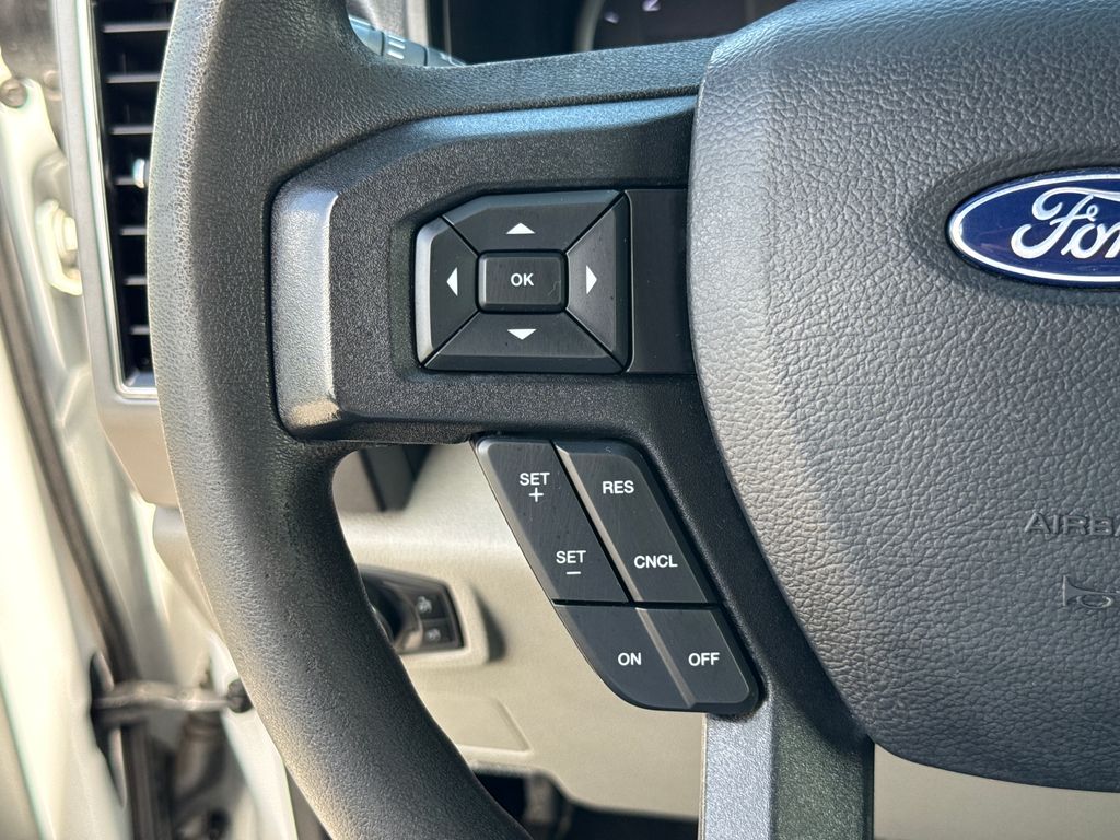 Used 2020 White Ford XLT image 15