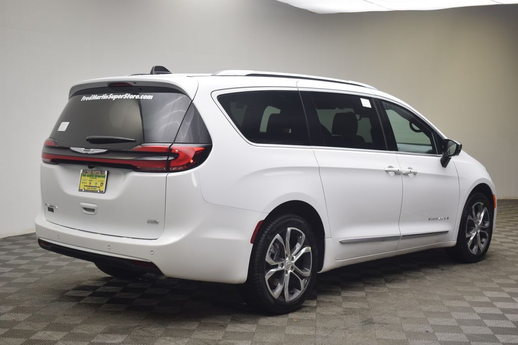 new 2026 Chrysler Pacifica car, priced at $53,853