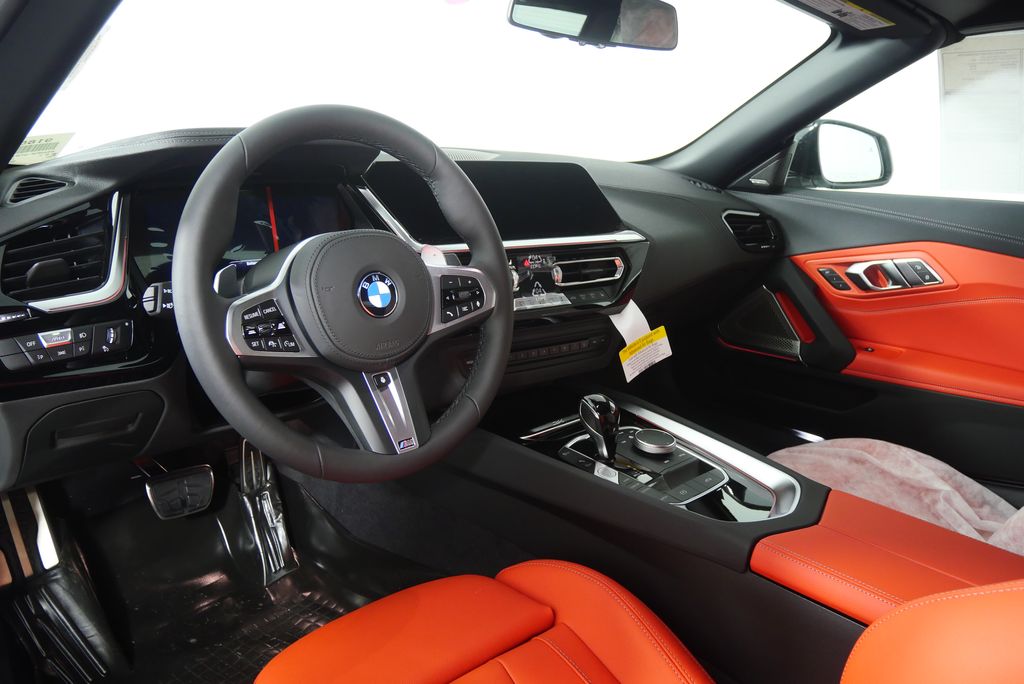 Thumbnail: 2026 BMW Z4 - 14