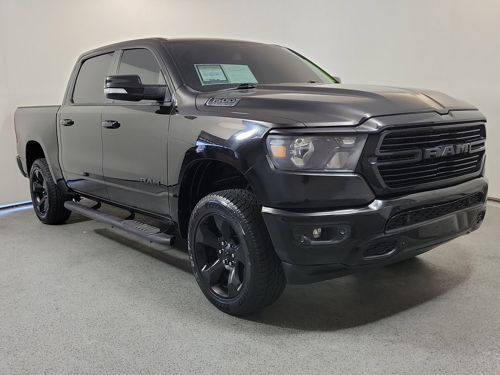Diamond Black Crystal Pearlcoat 2019 RAM 1500 Big Horn Crew Cab 4WD Pickup Truck Four-Wheel Drive 8-Speed Automatic