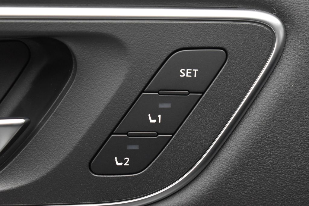 Thumbnail: 2026 Nissan Rogue - 12