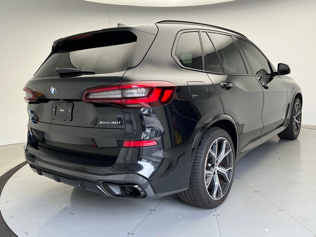 Thumbnail: 2021 BMW X5 - 3