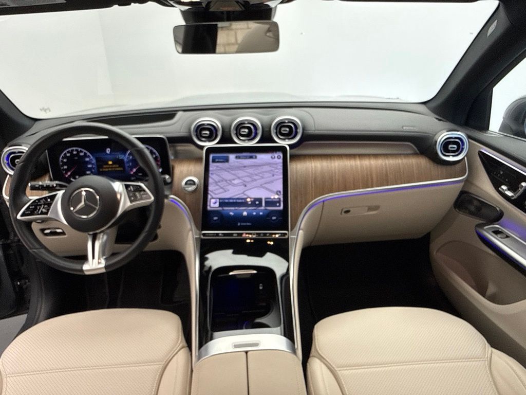 Thumbnail: 2023 Mercedes-Benz GLC - 29