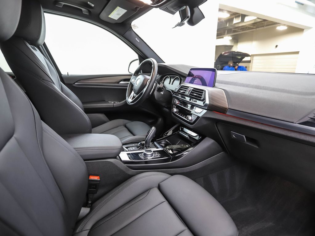 Thumbnail: 2021 BMW X3 - 30