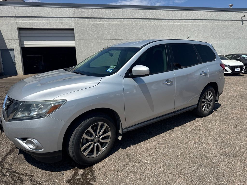 2013 Nissan Pathfinder S - 1