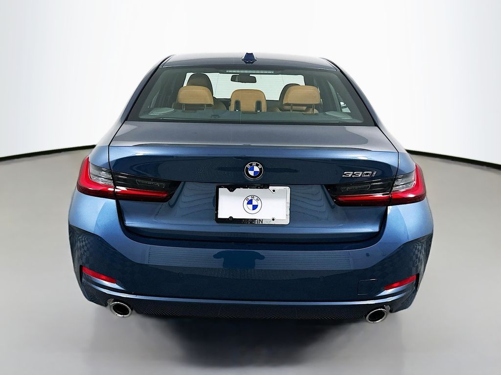 Thumbnail: 2025 BMW 3 Series - 6