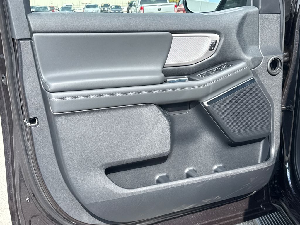 New 2027 Gray Ford Active image 18